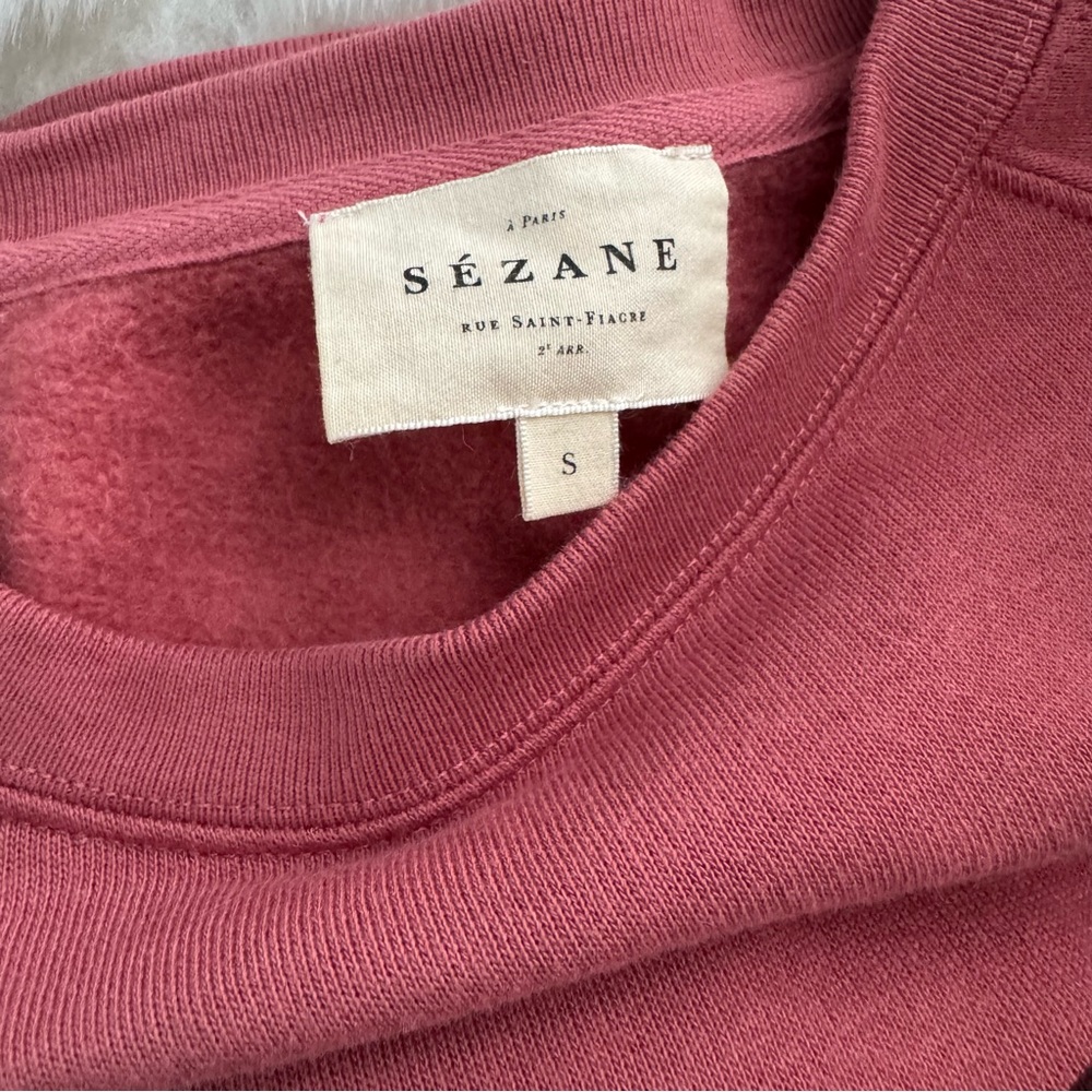 Sezane Pink Crewneck Sweater with Dark Heart Graphic - Picture 5 of 7